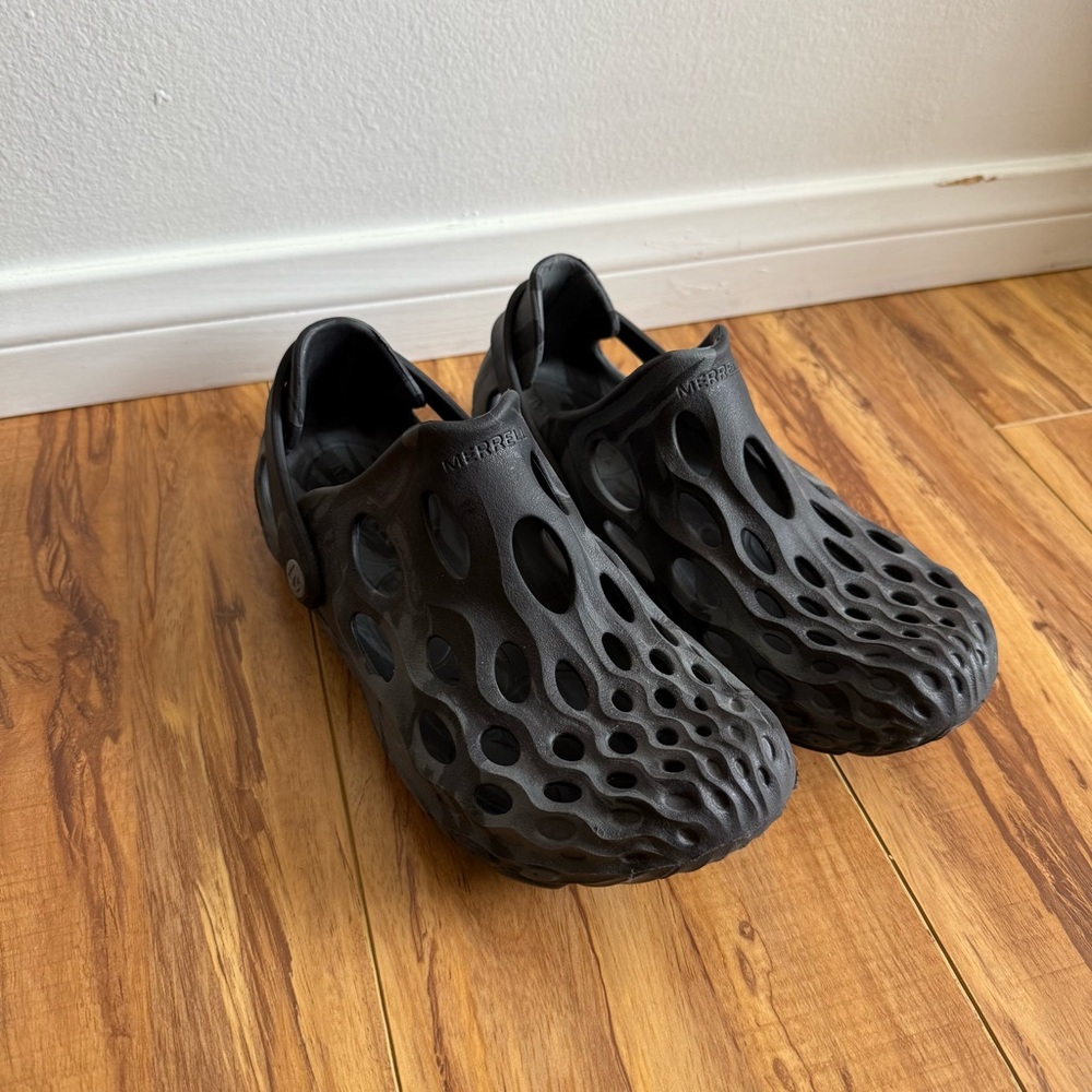Merrell Black and Gray Athletic Shoes with Cellular Design